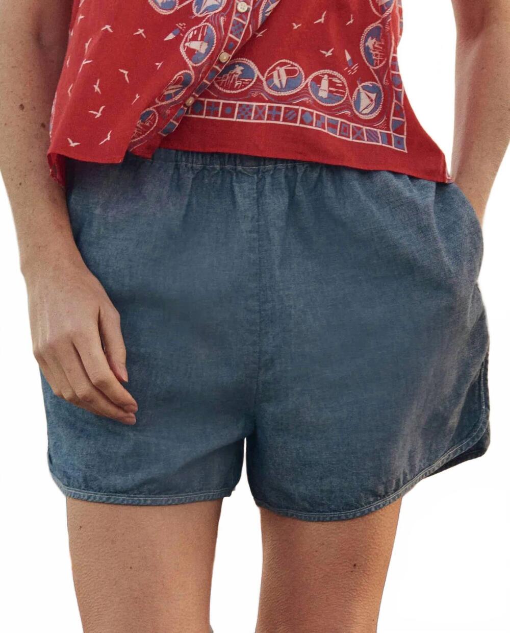 NEW THE GREAT. dolphin pull-on shorts in shoreline wash